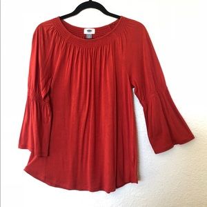 Old Navy Flowy Top in Burnt Orange 🧶